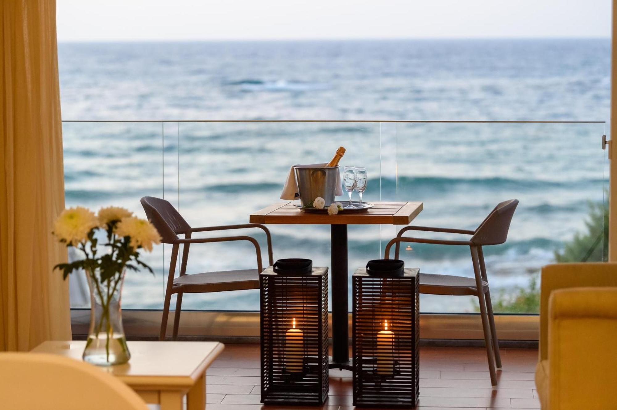 Alexander Beach Hotel & Village Resort Malia Exterior foto
