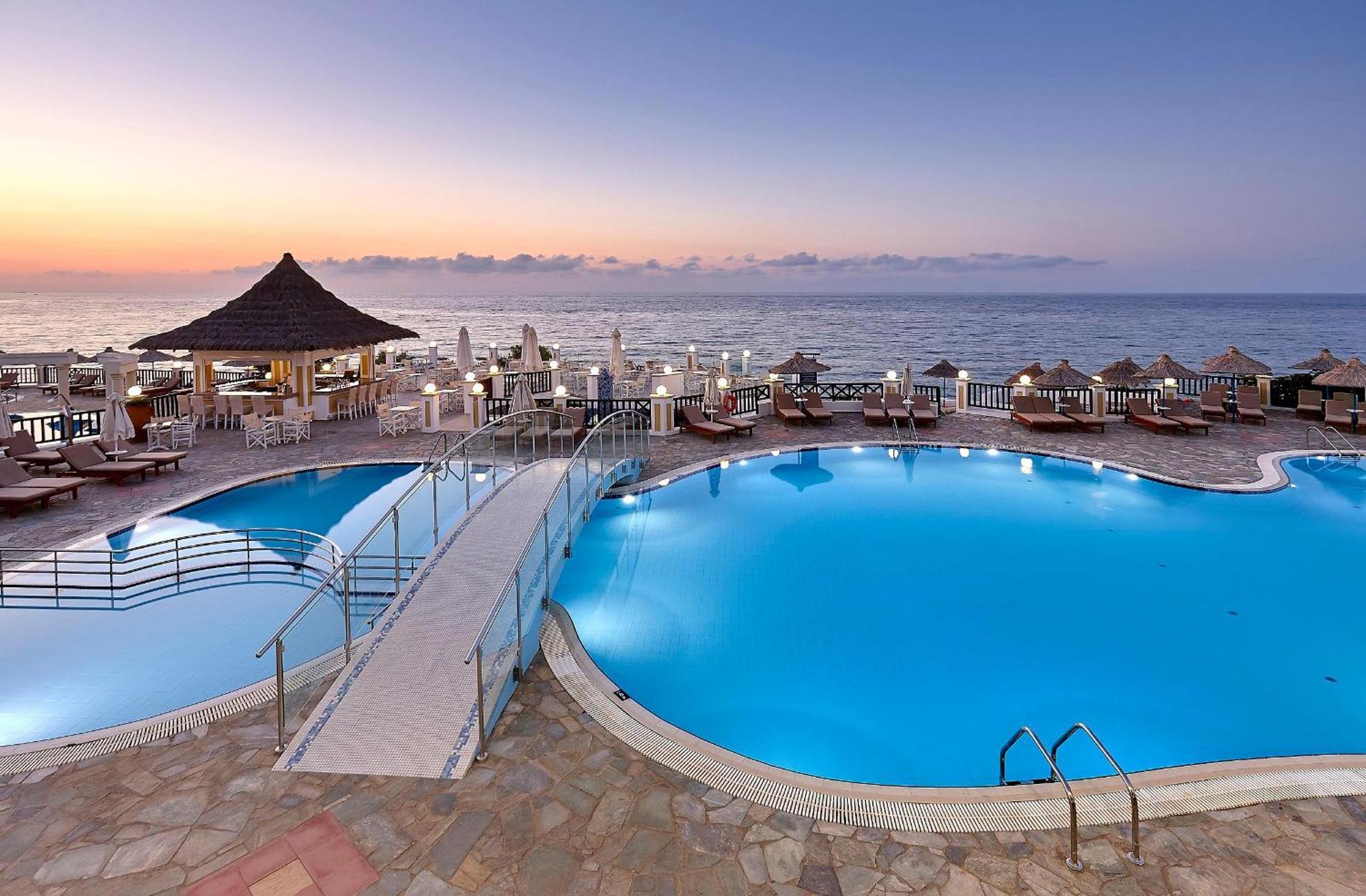 Alexander Beach Hotel & Village Resort Malia Exterior foto