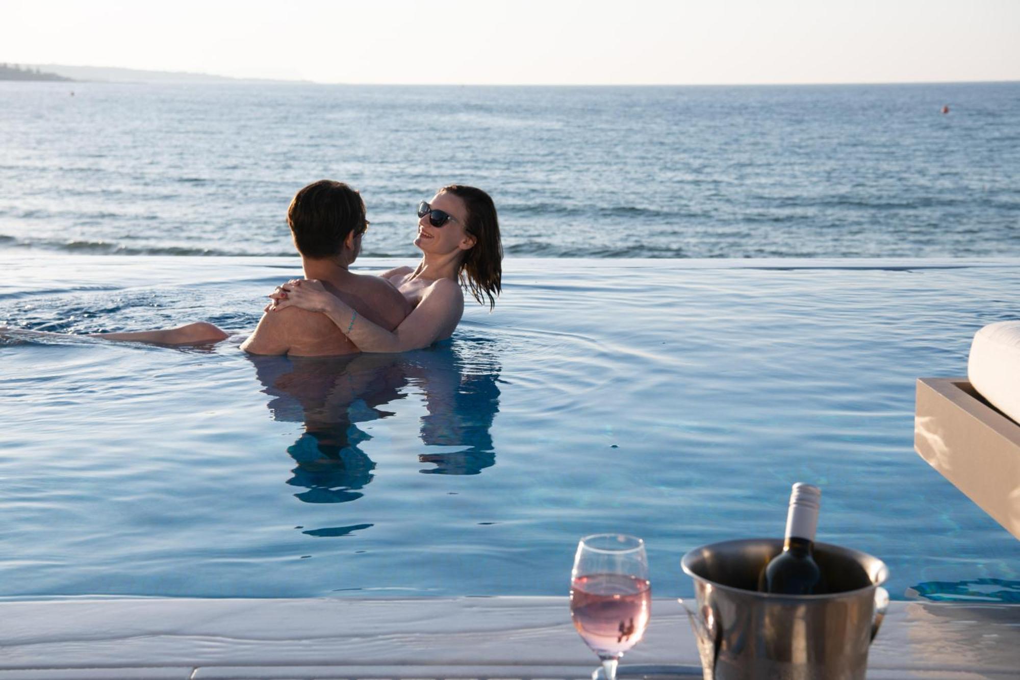 Alexander Beach Hotel & Village Resort Malia Exterior foto