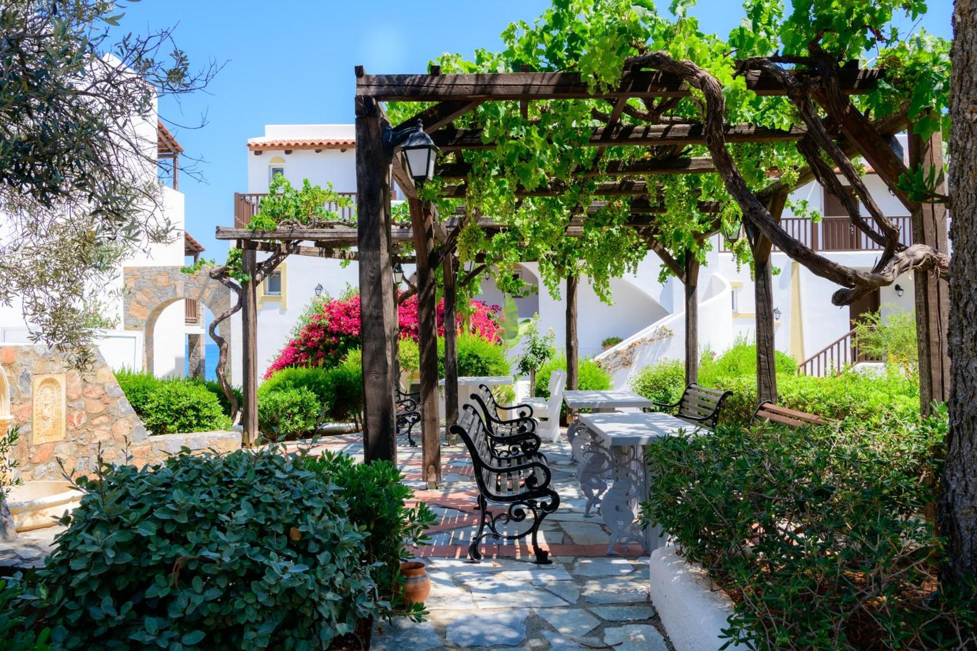 Alexander Beach Hotel & Village Resort Malia Exterior foto