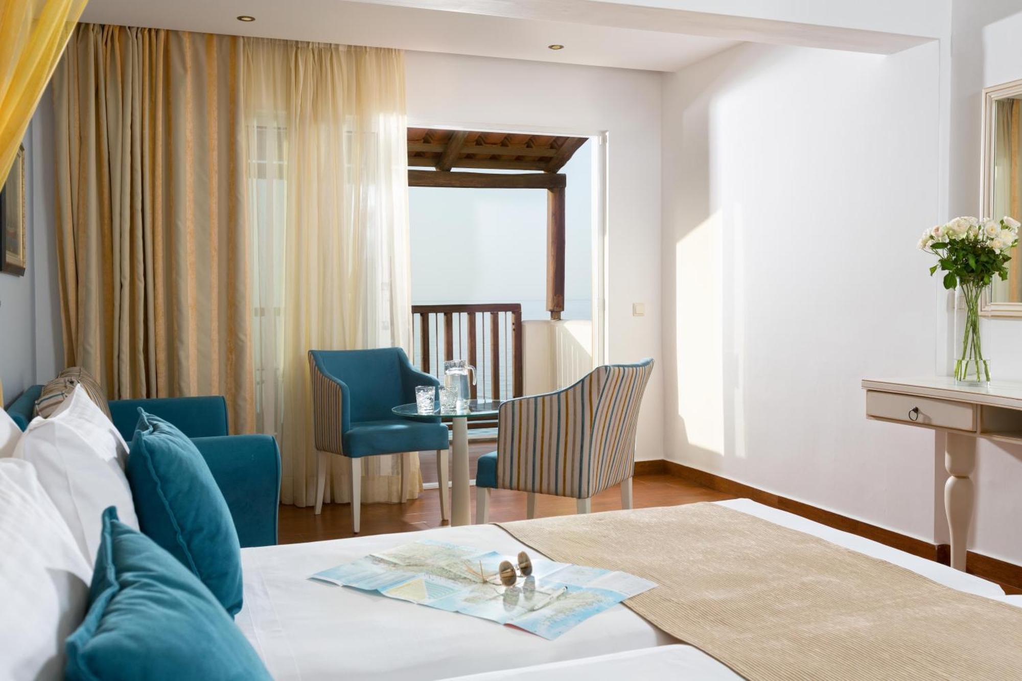 Alexander Beach Hotel & Village Resort Malia Exterior foto