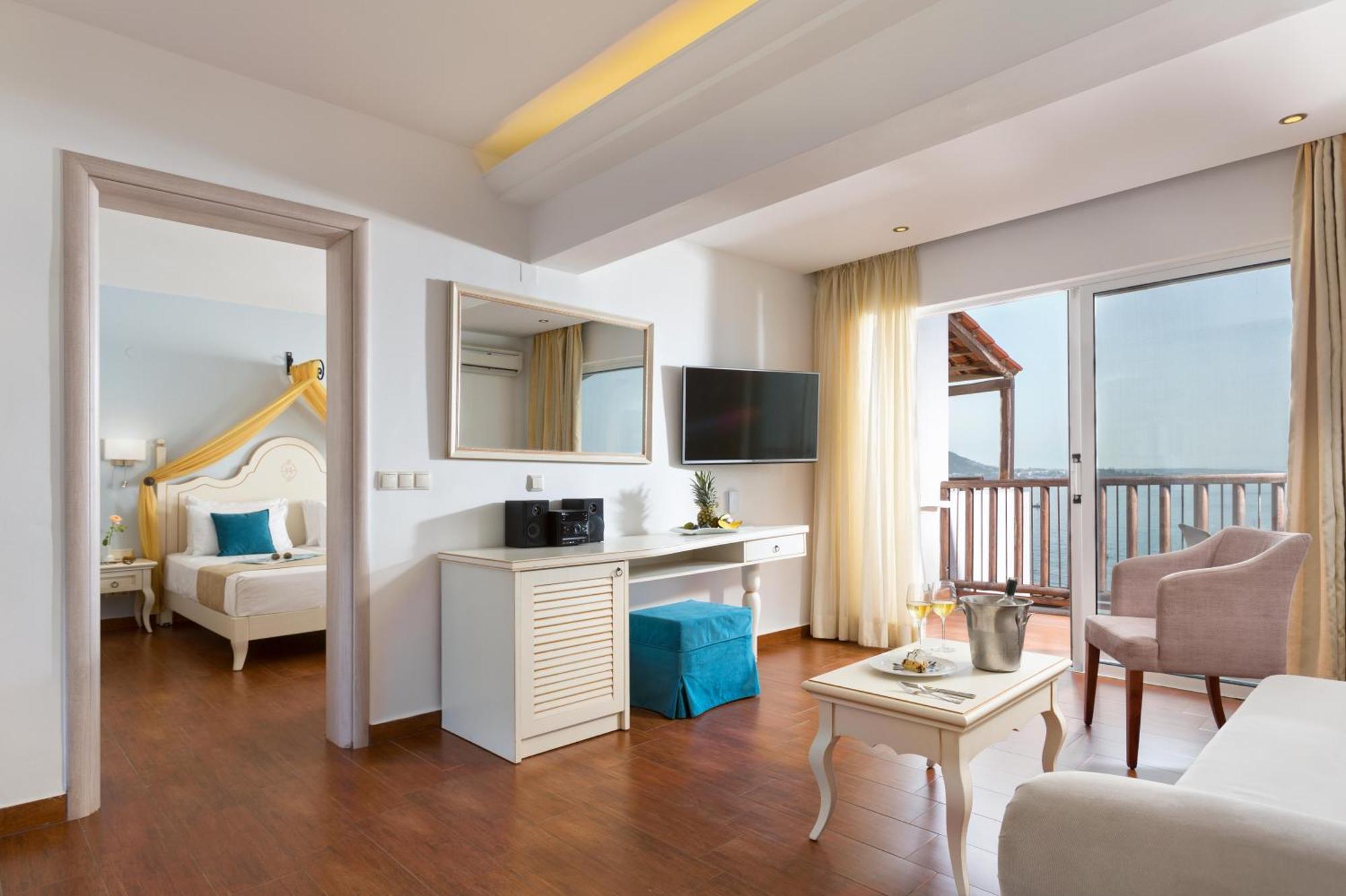 Alexander Beach Hotel & Village Resort Malia Exterior foto
