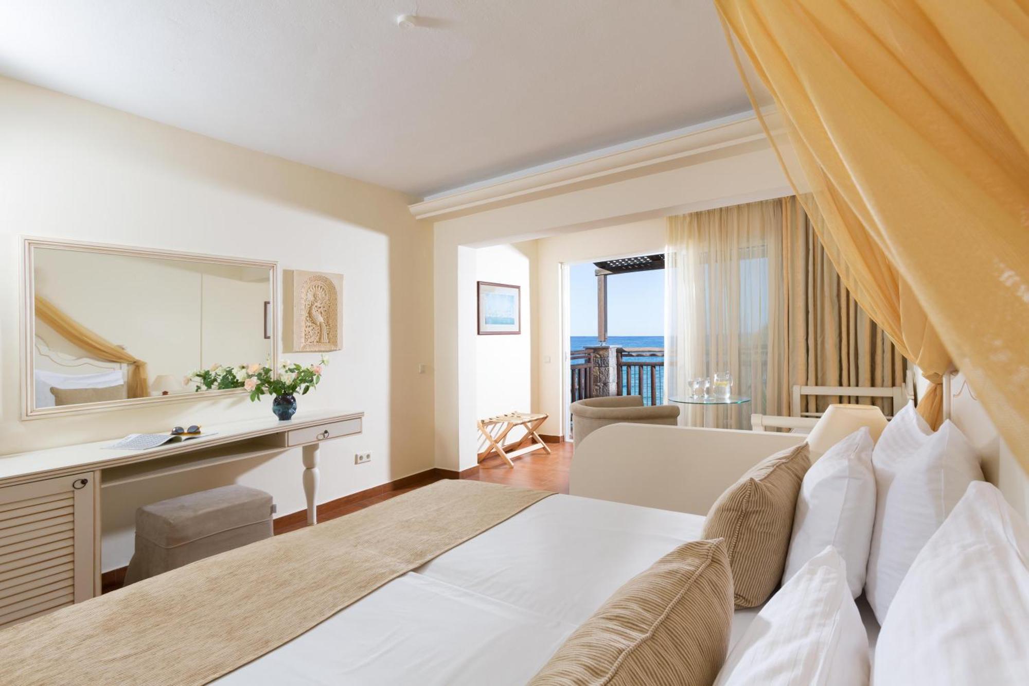 Alexander Beach Hotel & Village Resort Malia Exterior foto