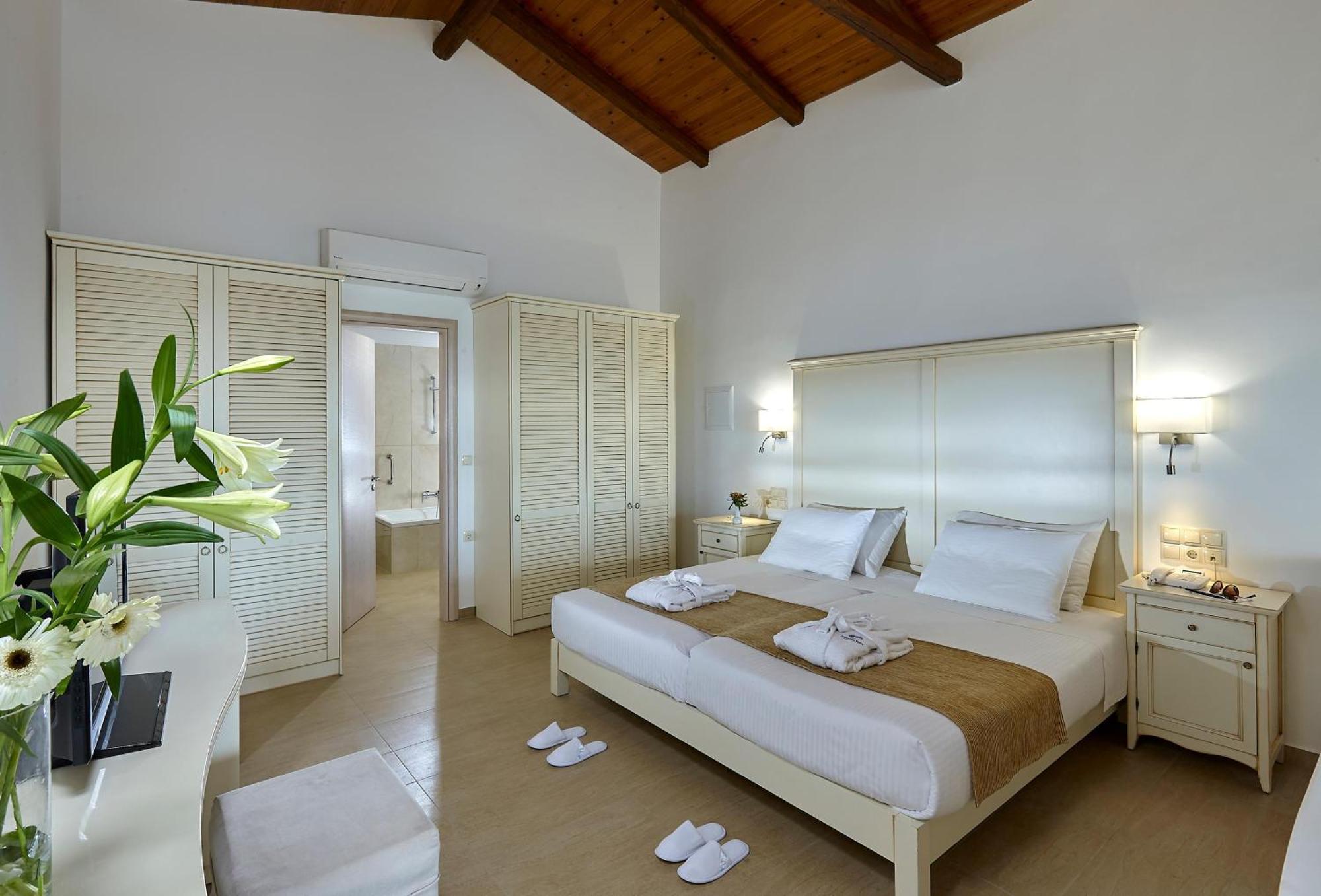Alexander Beach Hotel & Village Resort Malia Exterior foto